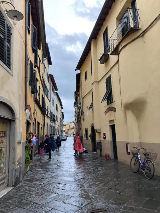 卢卡Dimora Leonardo. Centro Storico.公寓 外观 照片